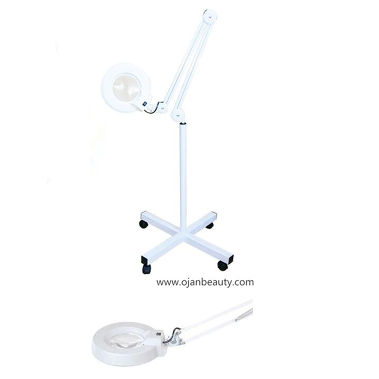 magnifying lamp